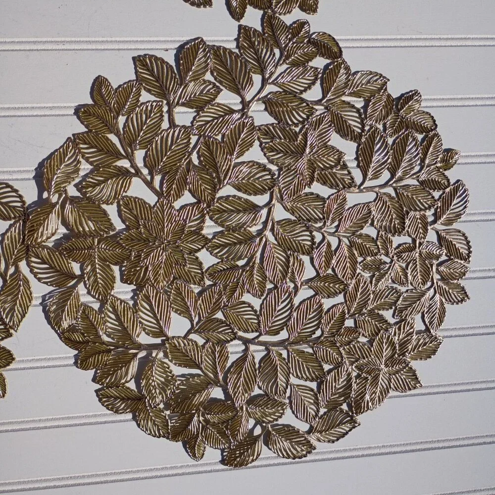Gold Vinyl Placemats Set of 4 MCM Vintage Style Round Textured Christmas 14.5 in
